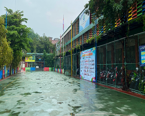 Halaman Sekolah